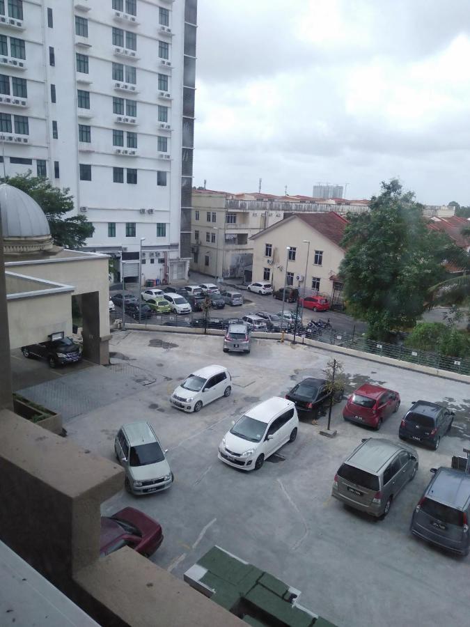 Risqi Apartment 2 Bedroom Wakaf Che Yeh Kota Bharu Buitenkant foto