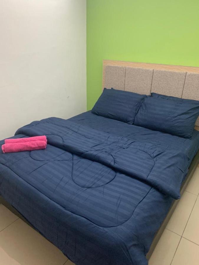 Risqi Apartment 2 Bedroom Wakaf Che Yeh Kota Bharu Buitenkant foto